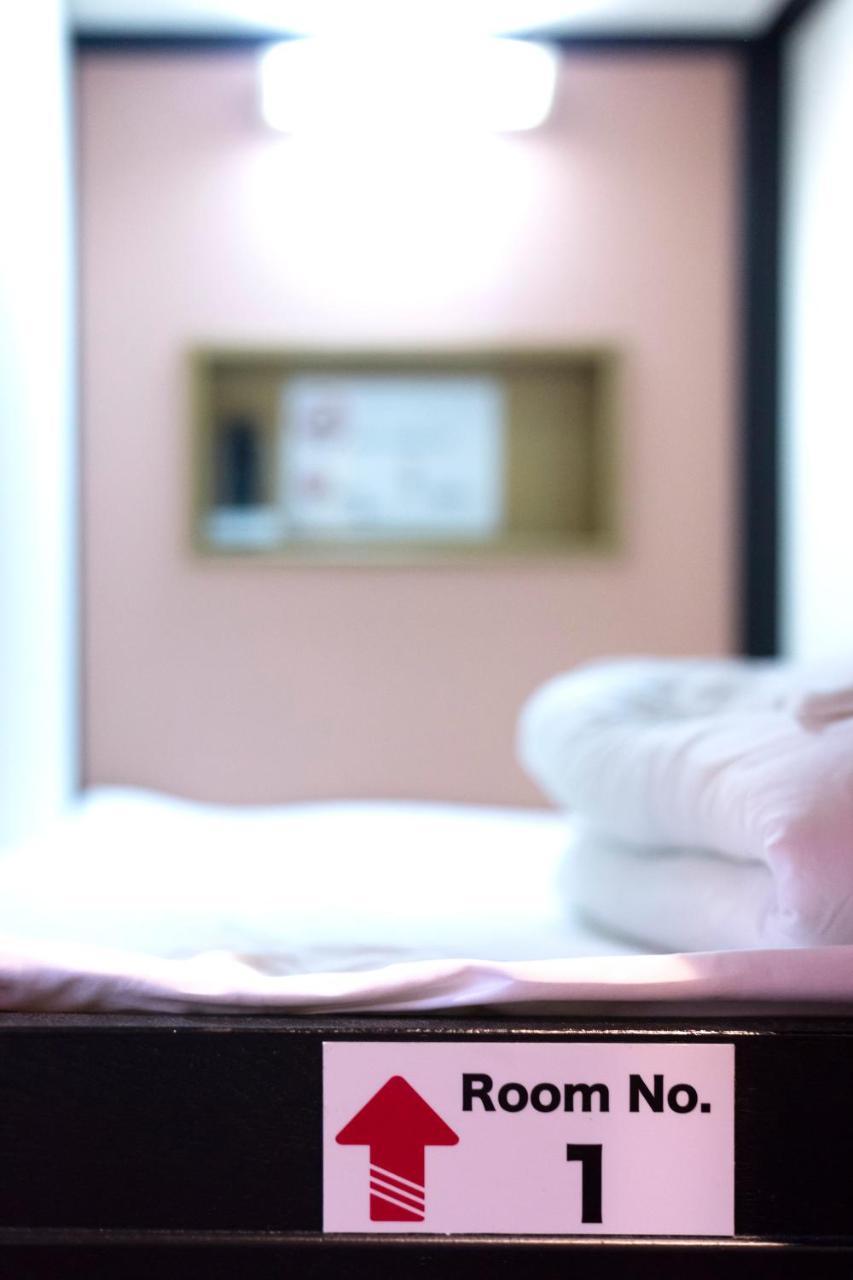 Capsule Hotel Hatagoya Tokyo Ngoại thất bức ảnh