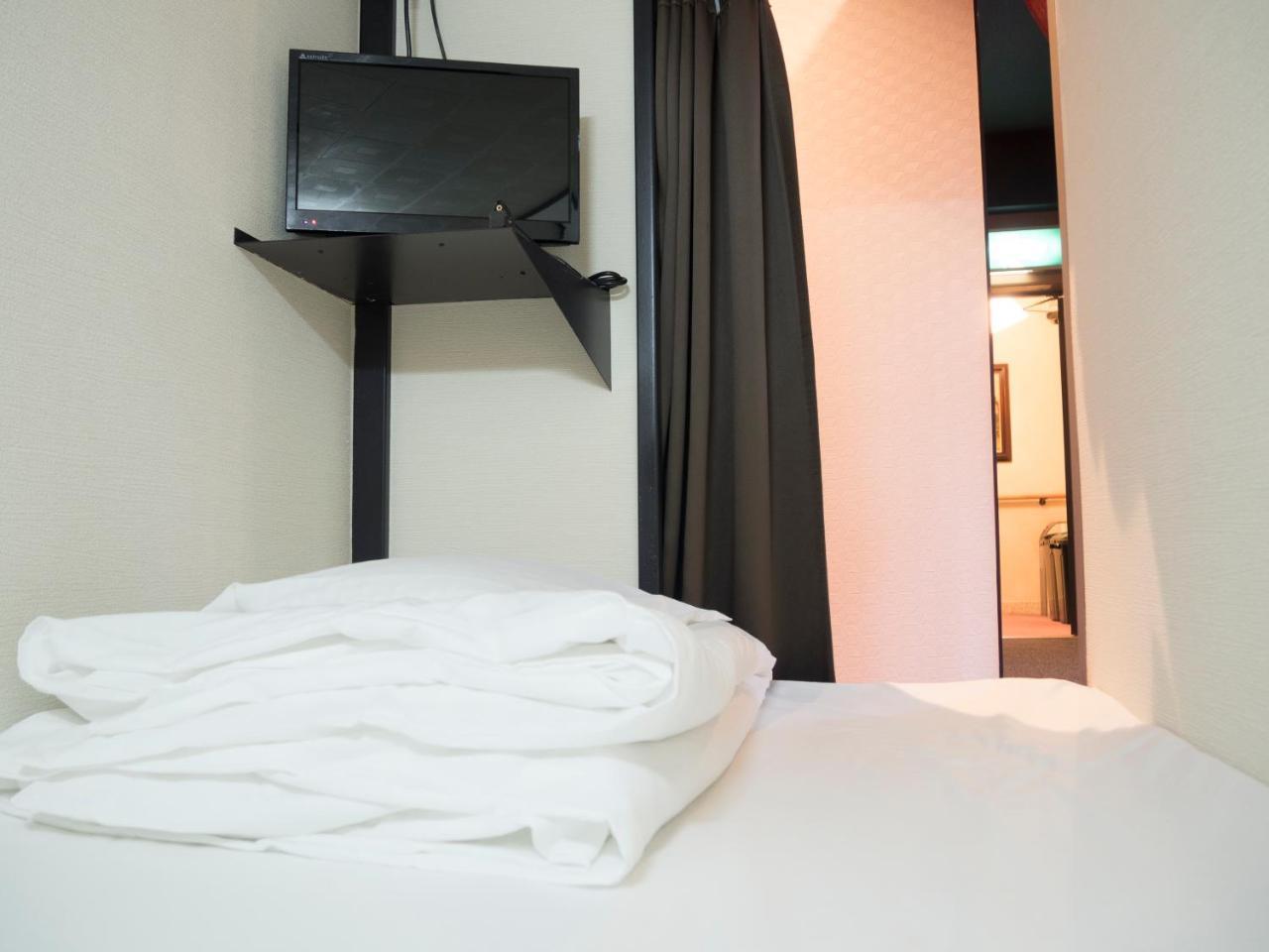 Capsule Hotel Hatagoya Tokyo Ngoại thất bức ảnh